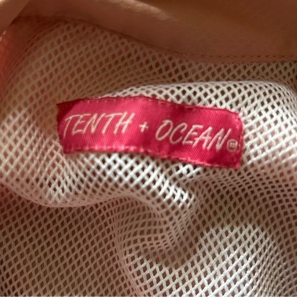 Tenth + Ocean Camp Shirt Lightweight Outdoor Gorpcore Travel Pink Women’s Small - Picture 7 of 10